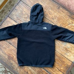 NWOT. The North Face Hooded Denali Jacket